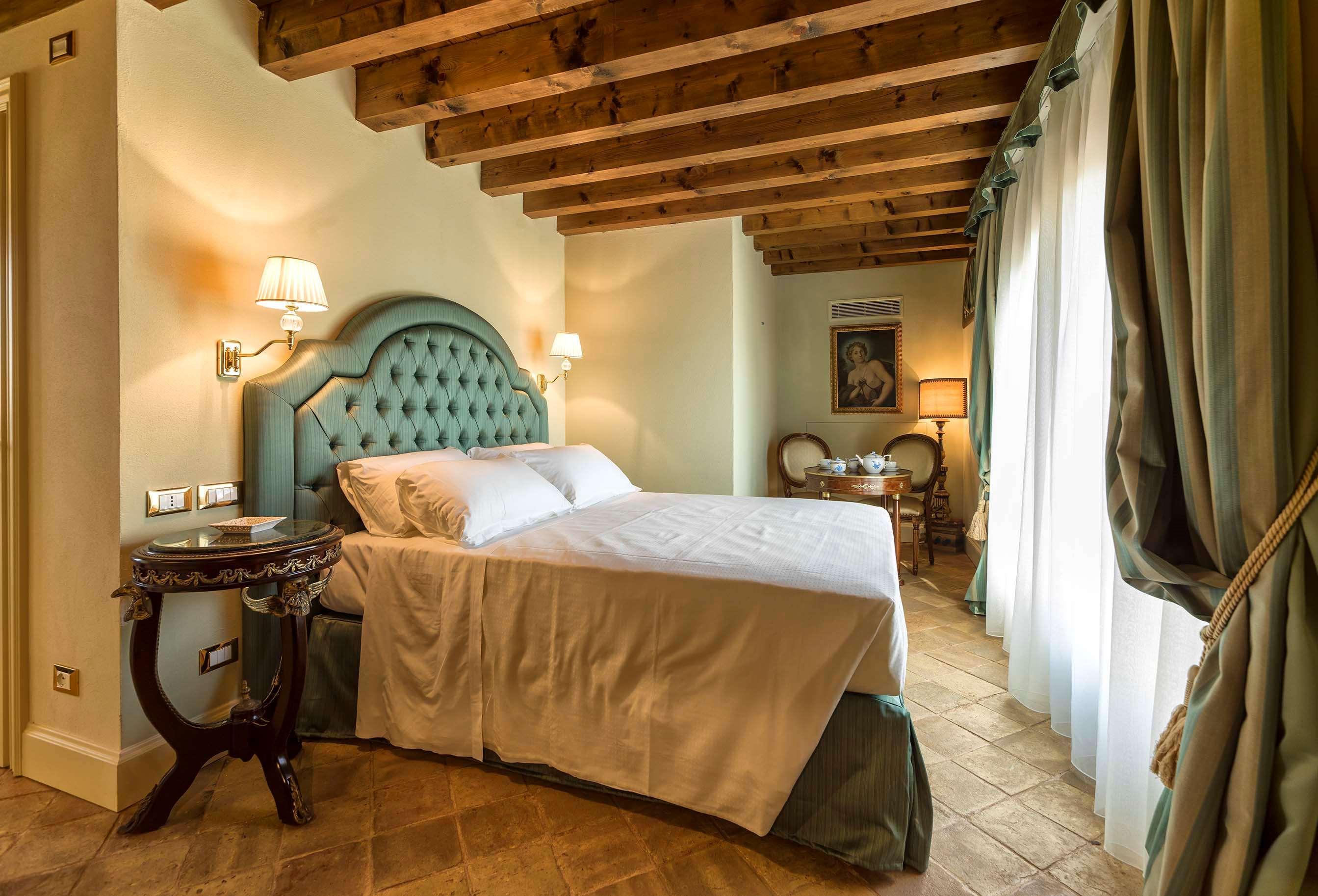 Hotel Barbarich Venice 4*