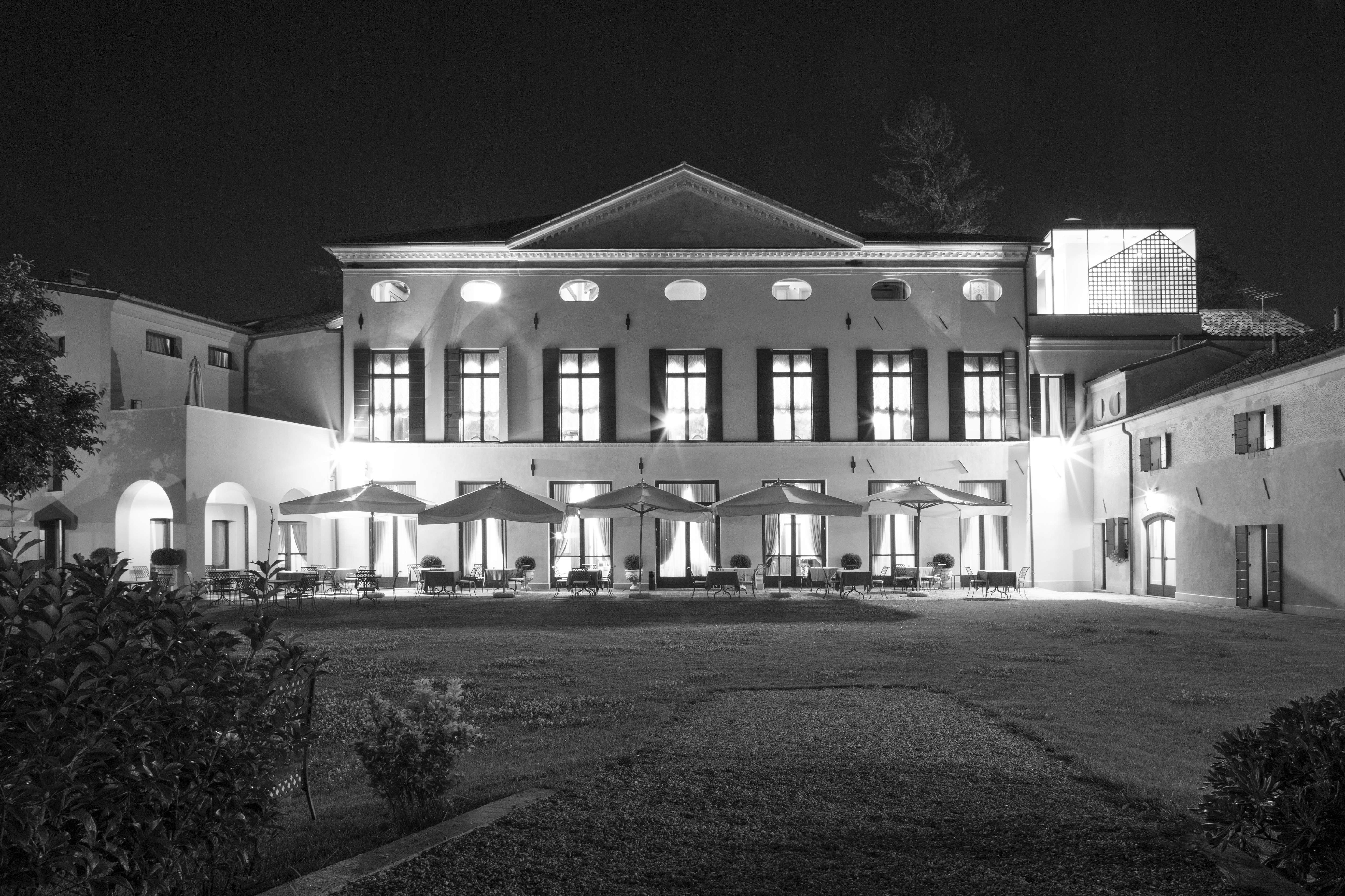 Hotel Barbarich Venice 4*